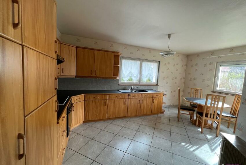 A VENDRE MAISON D'ARCHITECTE T 7 PROX. A 36