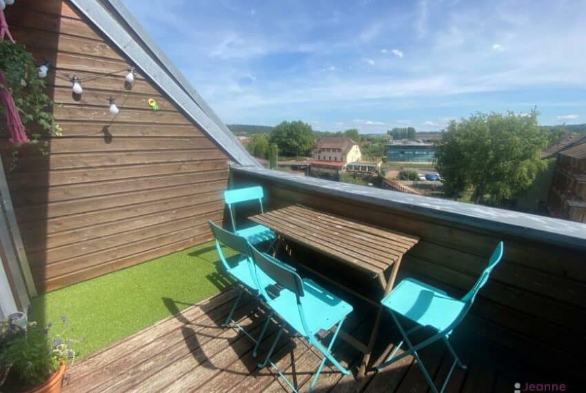 A VENDRE HERICOURT APPARTEMENT T5 DUPLEX-TERRASSE-GARAGE