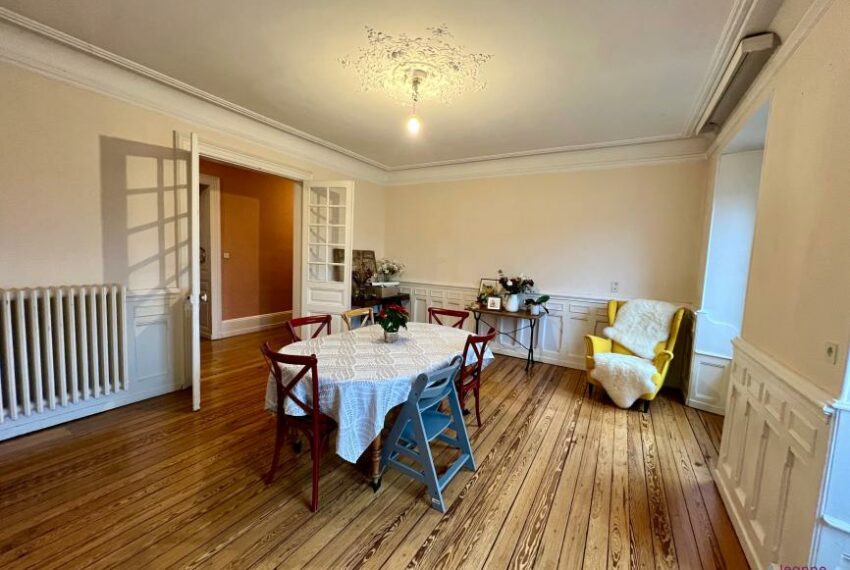 A VENDRE BELFORT APPARTEMENT type HAUSMANNIEN T4 avec GARAGE