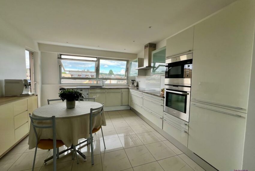 A VENDRE APPARTEMENT T5 BELFORT CENTRE- ASCENSEUR -TERRASSE-PARK