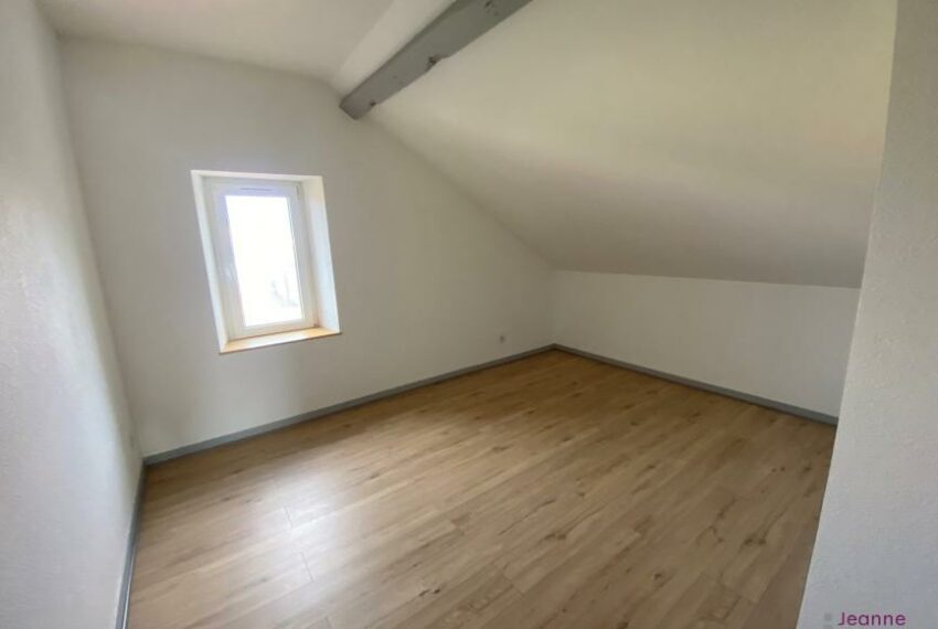 À LOUER APPARTEMENT T3-GARAGE