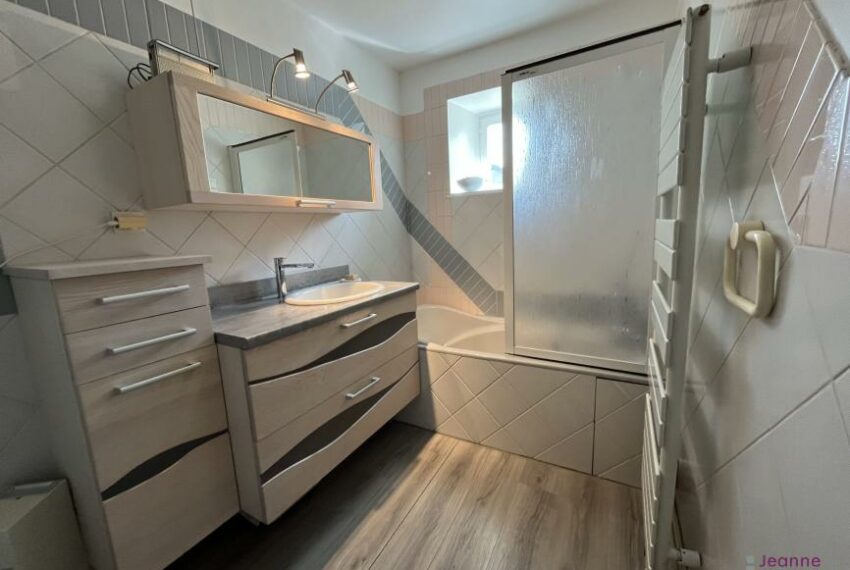 A VENRE MAISON BELFORT
