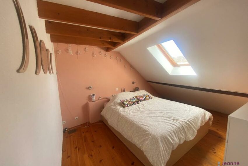 A VENDRE HERICOURT APPARTEMENT T5 DUPLEX-TERRASSE-GARAGE