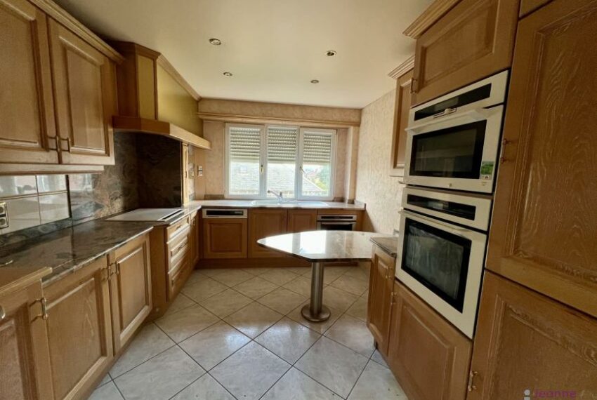 A VENDRE APPARTEMENT T 5 BELFORT CENTRE VILLE GARAGE ET TERRASSE