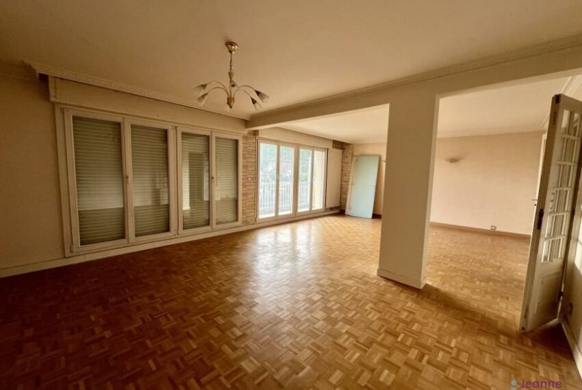 A VENDRE APPARTEMENT T 5 BELFORT CENTRE VILLE GARAGE ET TERRASSE