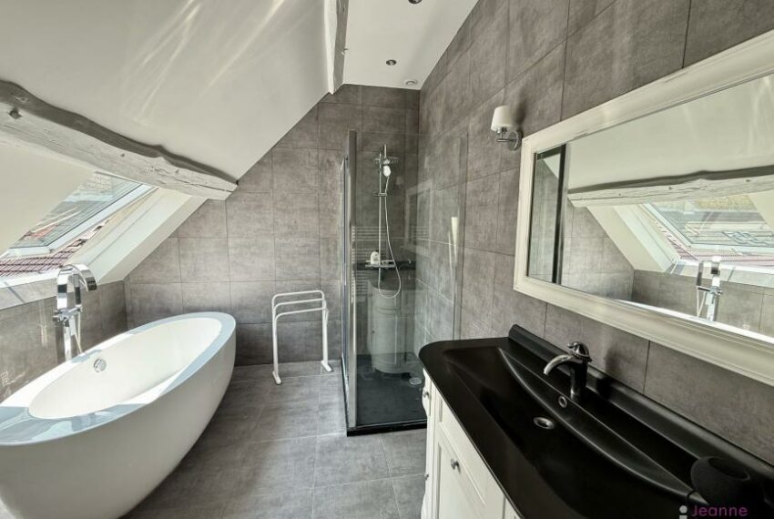 A VENDRE CHANTILLY APPARTEMENT T4