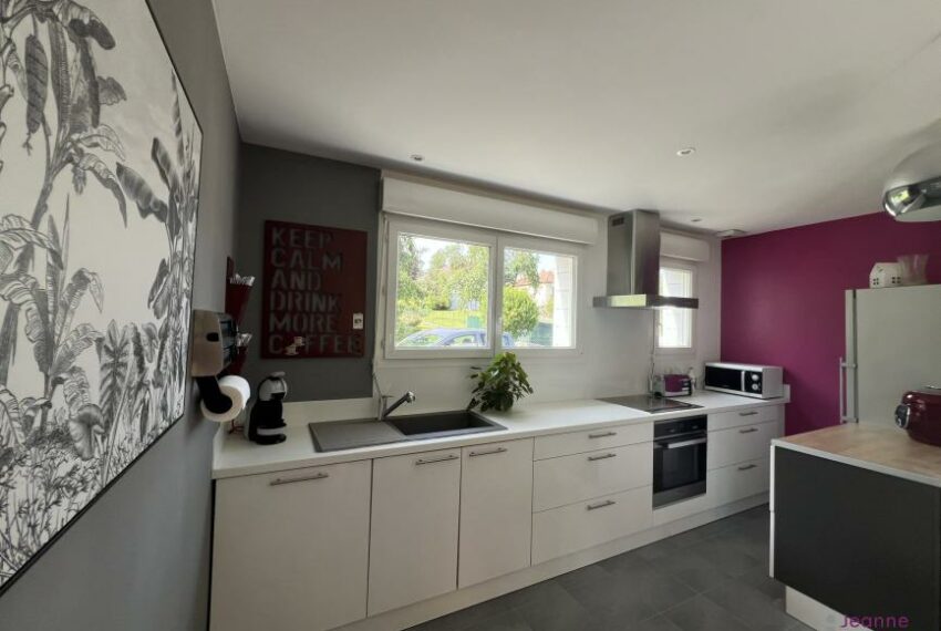 A VENDRE MAISON T4 VANDONCOURT- 8kms frontiere Suisse- 15kms Mon