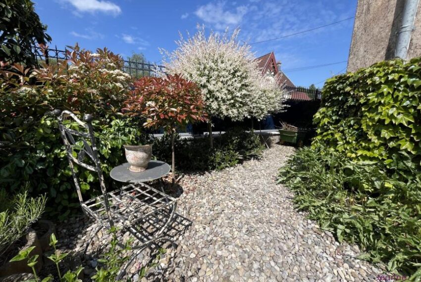 A LOUER MAISON DANJOUTIN