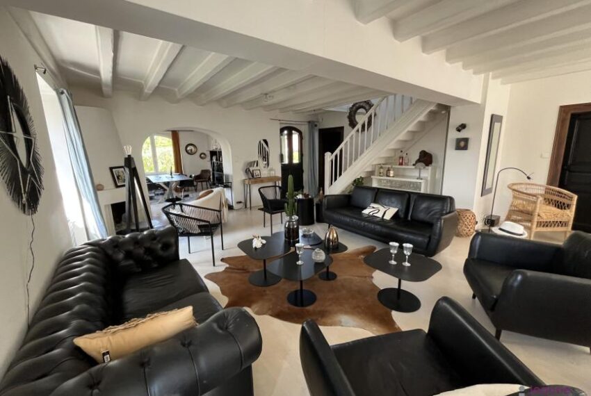 A LOUER MAISON DANJOUTIN