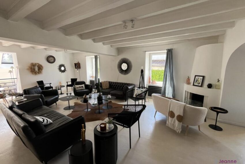 A LOUER MAISON DANJOUTIN