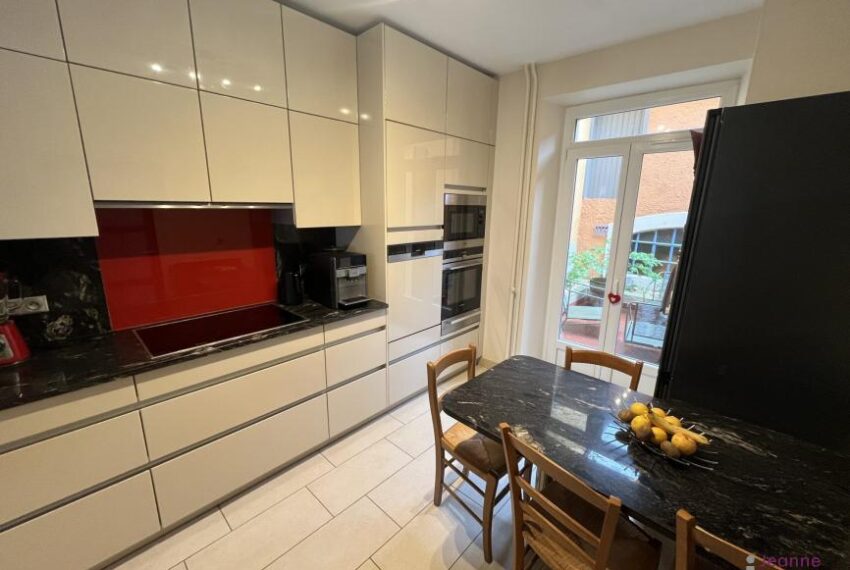 MAISON DE VILLE A VENDRE BELFORT CENTRE VILLE quartier prisé.