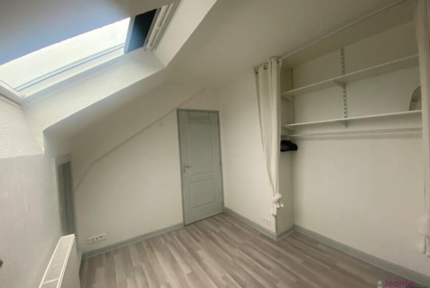 APPARTEMENT 2 PIÈCES AU COEUR DE LA VIEILLE VILLE