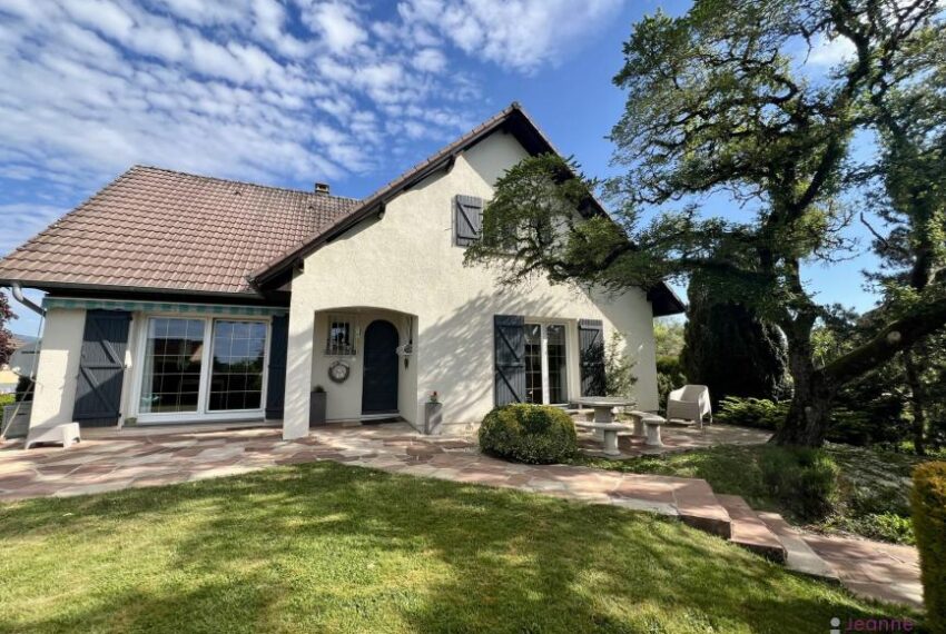 A VENDRE MAISON T 6 - JARDIN - GARAGE-