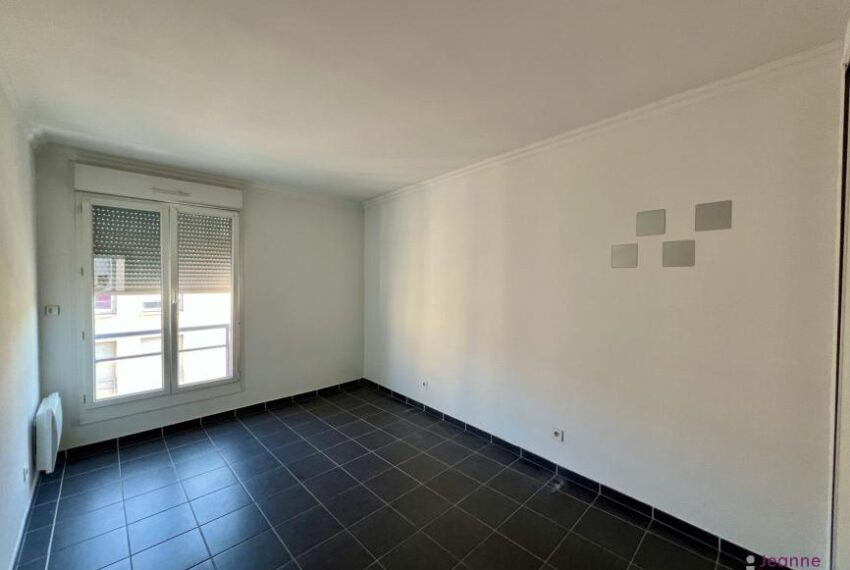 A VENDRE BELFORT T 4 -ASCENSEUR- PARKING COUVERT