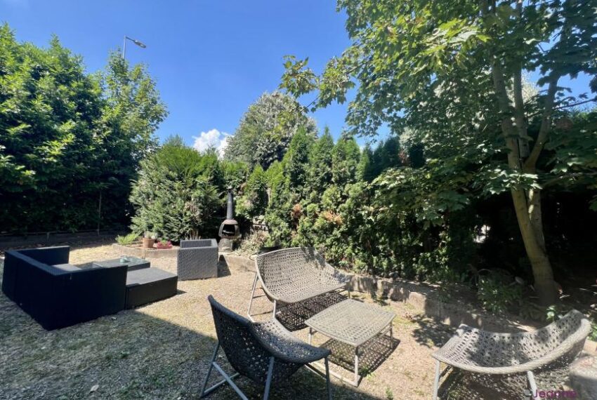 A VENDRE APPARTEMENT T2- Garage- jardin collectif