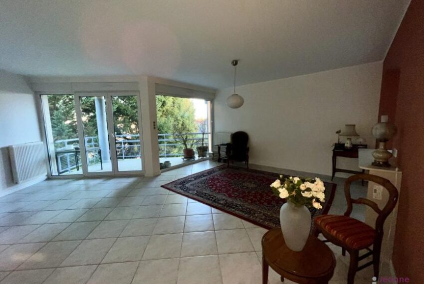 A VENDRE APPARTEMENT T4 ASCENSEUR TERRASSE GARAGE