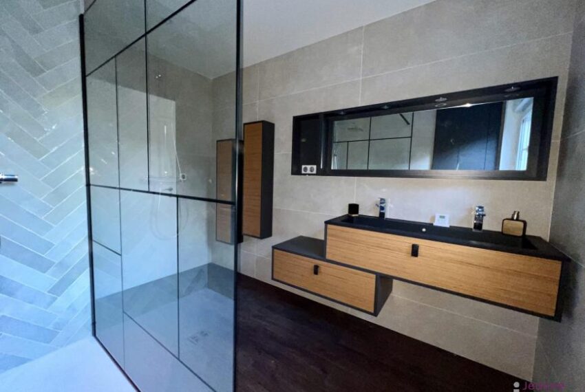 A VENDRE APPARTEMENT T4 ASCENSEUR TERRASSE GARAGE