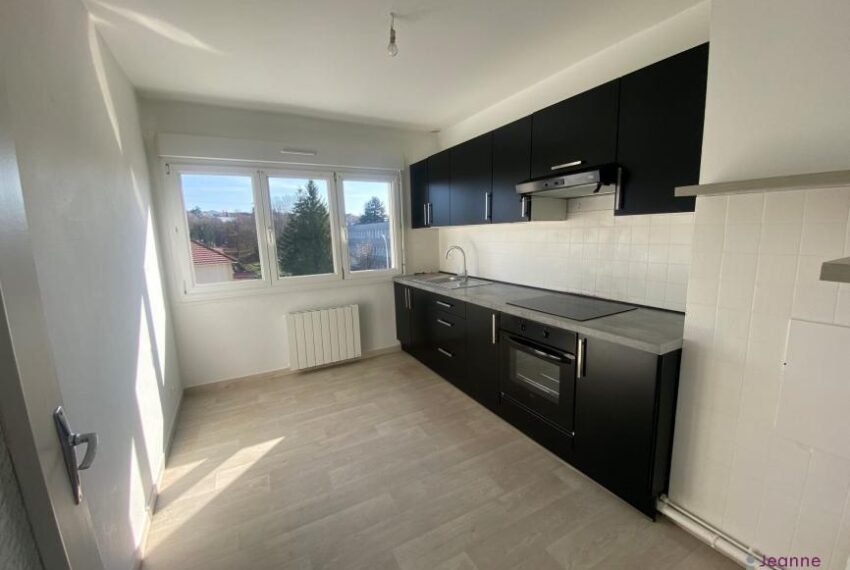 APPARTEMENT T2- CAVE