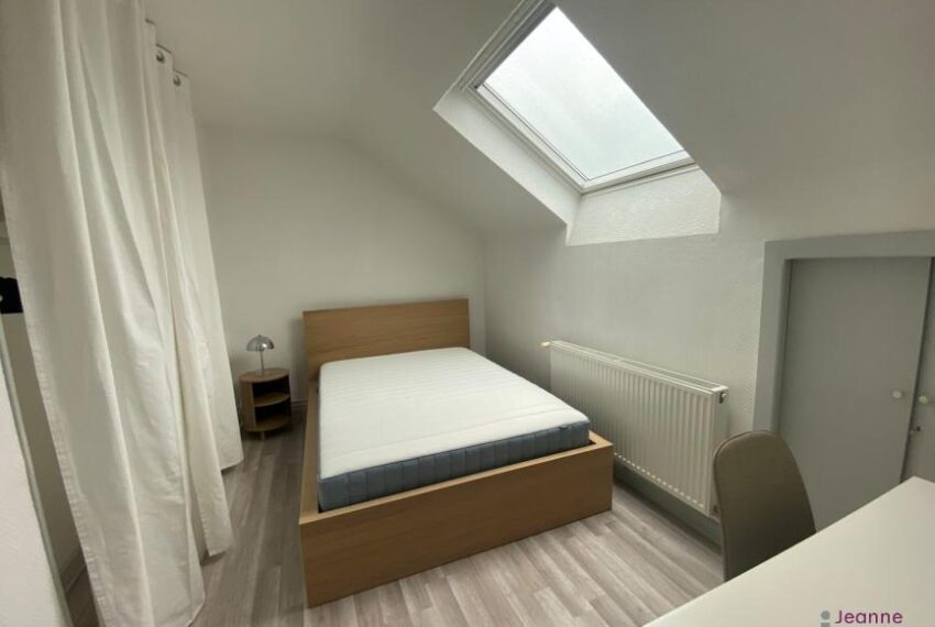 APPARTEMENT 2 PIÈCES AU COEUR DE LA VIEILLE VILLE