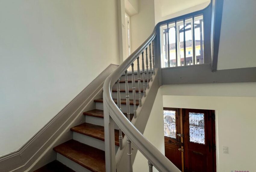 A VENDRE MAISON DE VILLE T 4 TERRASSE-GARAGE