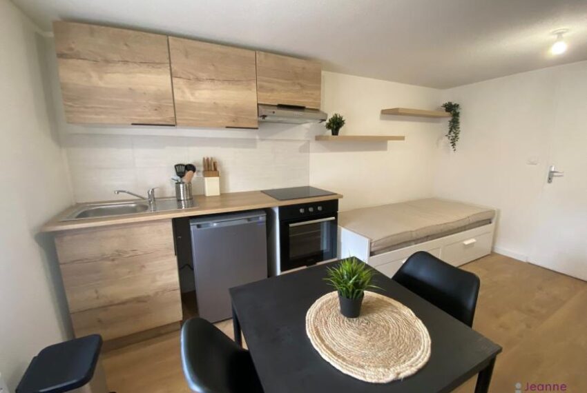 Appartement – RDC – 18 m2 – 1 pièce – Meublé