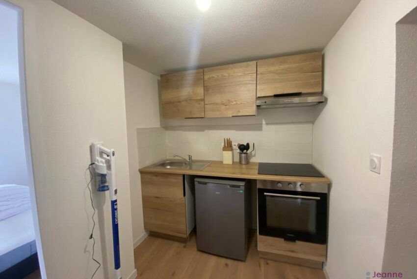 Appartement – 1er étage – 28,50 m2 – 2 pièces – Meubl?