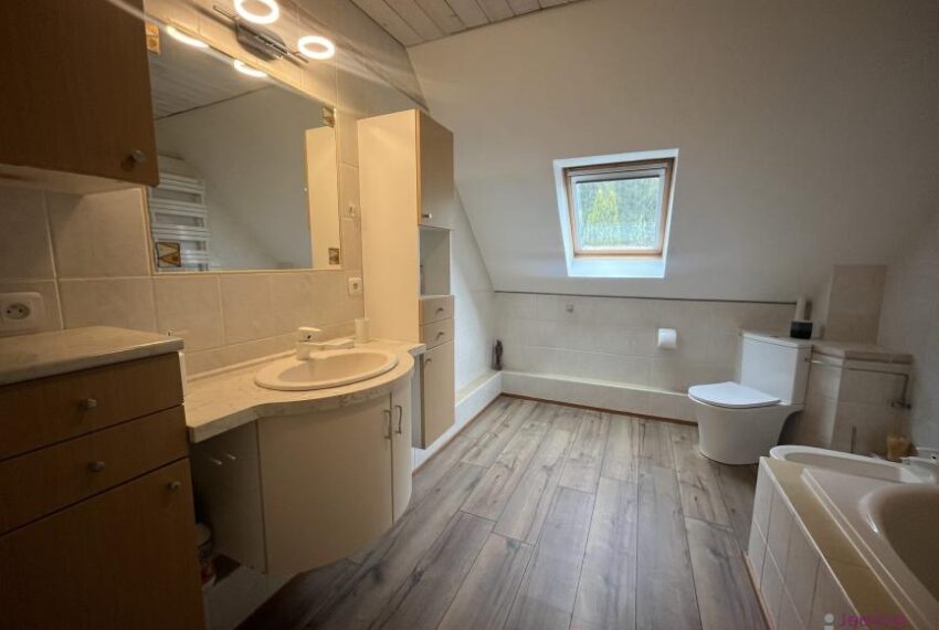 MAISON A VENDRE PLANCHER BAS