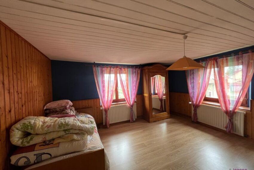 A VENDRE MAISON T4 A RENOVER (25) 10minSuisse