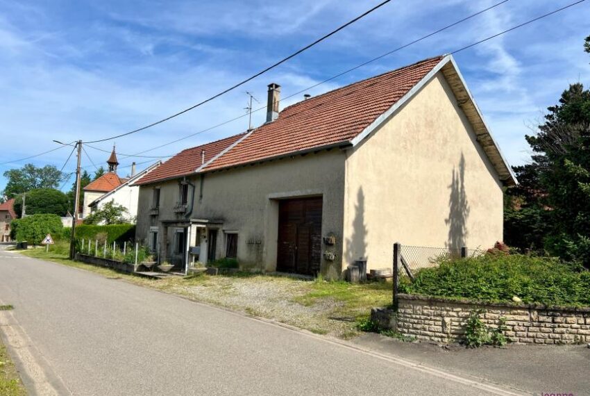 A VENDRE MAISON T4 A RENOVER (25) 10minSuisse