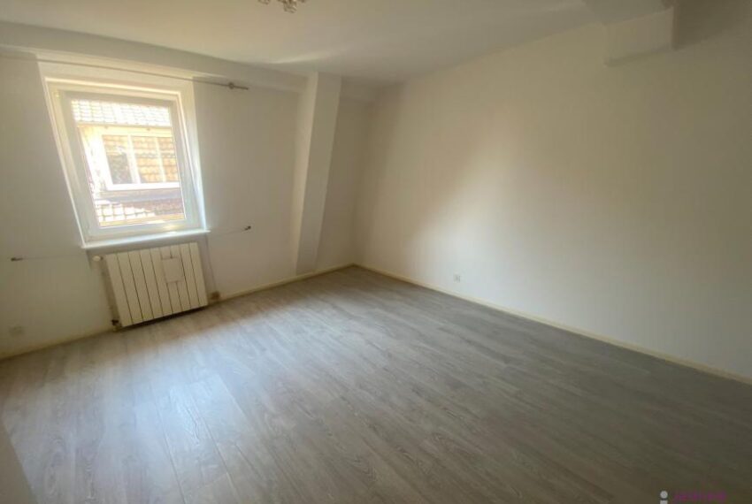 À LA LOCATION DUPLEX DE 3 PIÈCES