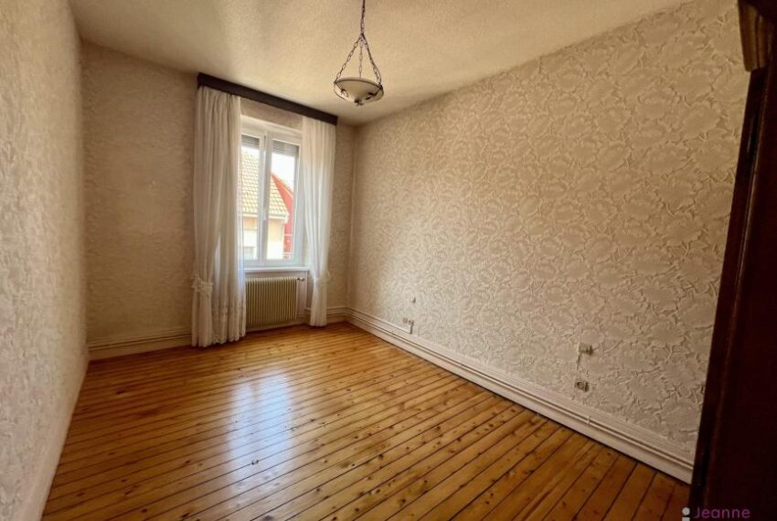 A VENDRE APPARTEMENT BELFORT T4- GARAGE et PARKING