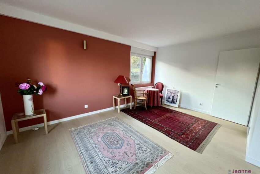 A VENDRE APPARTEMENT T4 ASCENSEUR TERRASSE GARAGE