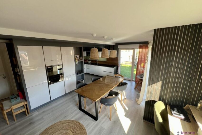 A VENDRE APPARTEMENT T5 TERRASSE - GARAGE - JARDIN