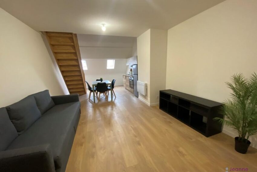 T2 meublé rénové en duplex – 36 m2 – 2ème étage