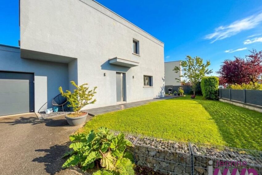 10 mn de BELFORT Superbe Villa contemporaine