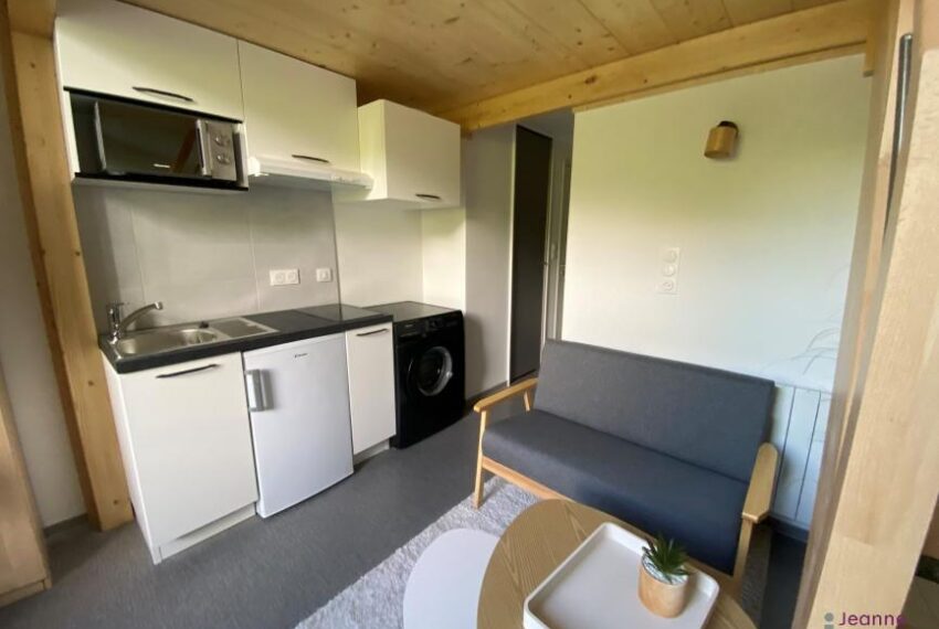 À LOUER STUDIO MEUBLÉ EN DUPLEX NEUF
