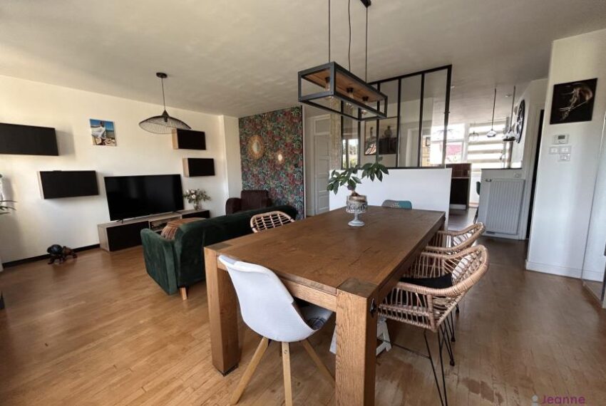 BELFORT CENTRE – T5 88 m² entièrement rénové 2020 – Parq
