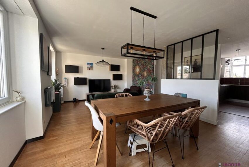 BELFORT CENTRE – T5 88 m² entièrement rénové 2020 – Parq