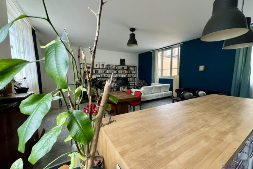 A VENDRE BELFORT CENTRE APPARTEMENT T4 - Parking privé