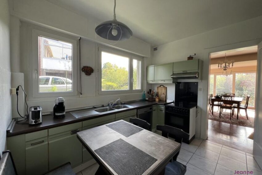 A VENDRE BELFORT APPARTEMENT T5 GARAGE ET GRAND JARDIN