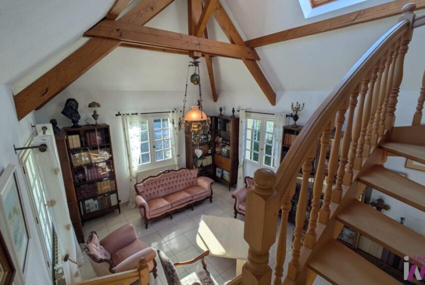Proche DELLE - Frontière SUISSE Maison 7 pièces de 170 m² su