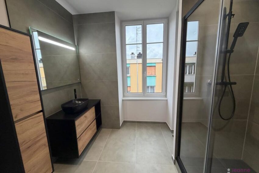 BELFORT A LOUER APPARTEMENT T2 ENTIEREMENT RENOVE